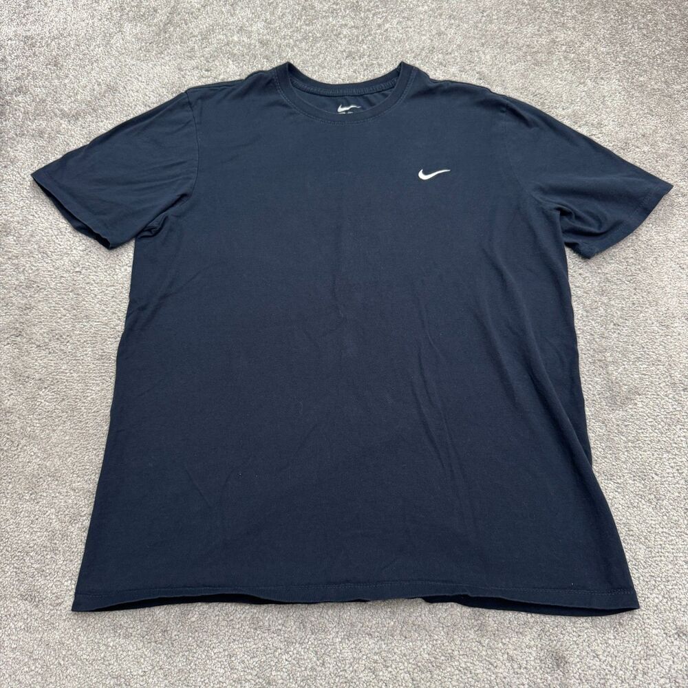 The Nike Tee Athletic Cut T-Shirt Mens Large Navy Blue Short Sleeve Crew Neck